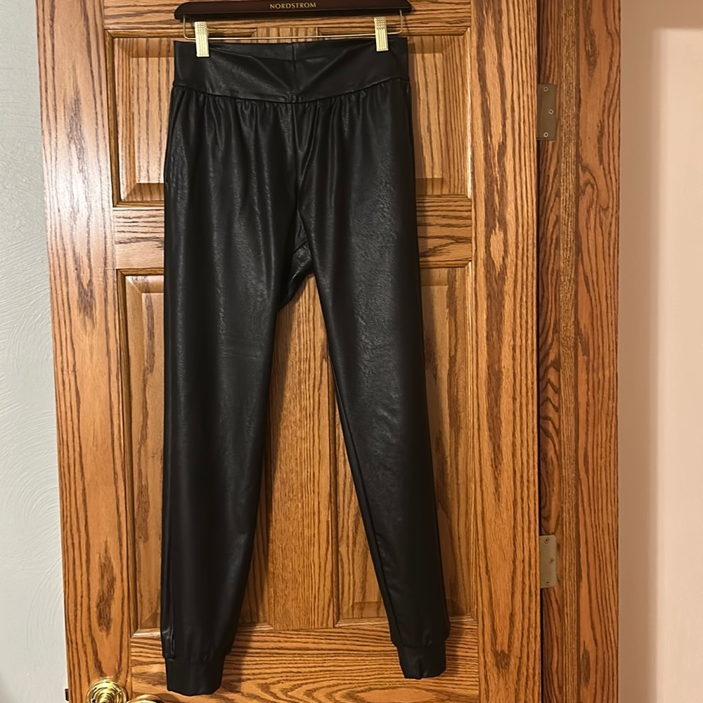 Commando Faux Leather Vegan Jogger Pants Black S